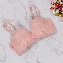 Load image into Gallery viewer, 2019 wedding wireless thin cup bra newest france lace patchwork bralette sexy women underwear